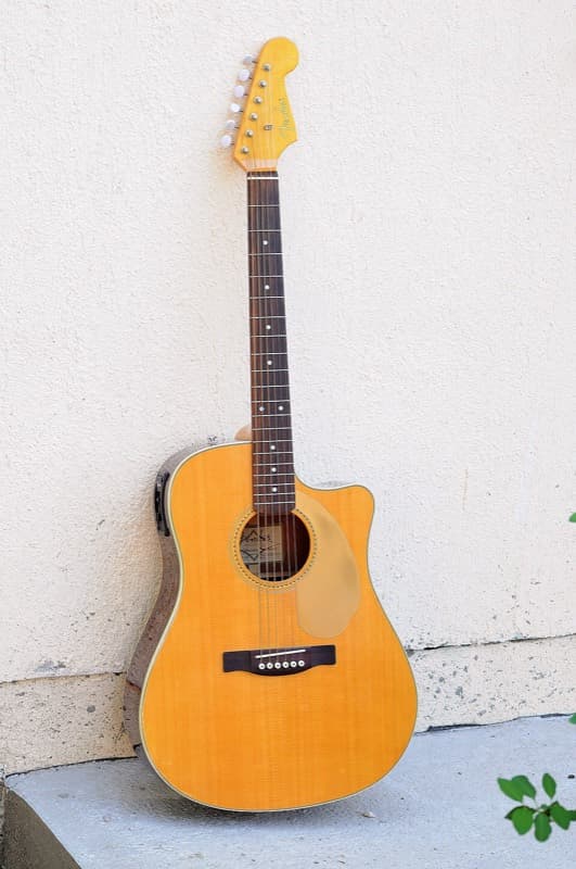 Fender CD-60S Akustik Gitar